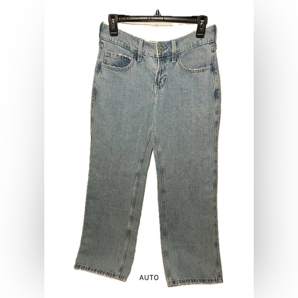 Hollister Light Wash High Rise Baggy Wide Leg Jeans - Picture 6 of 6